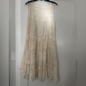 🤍 Free People Maxi Skirt